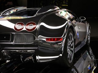 Bugatti by Olaf Nicolai